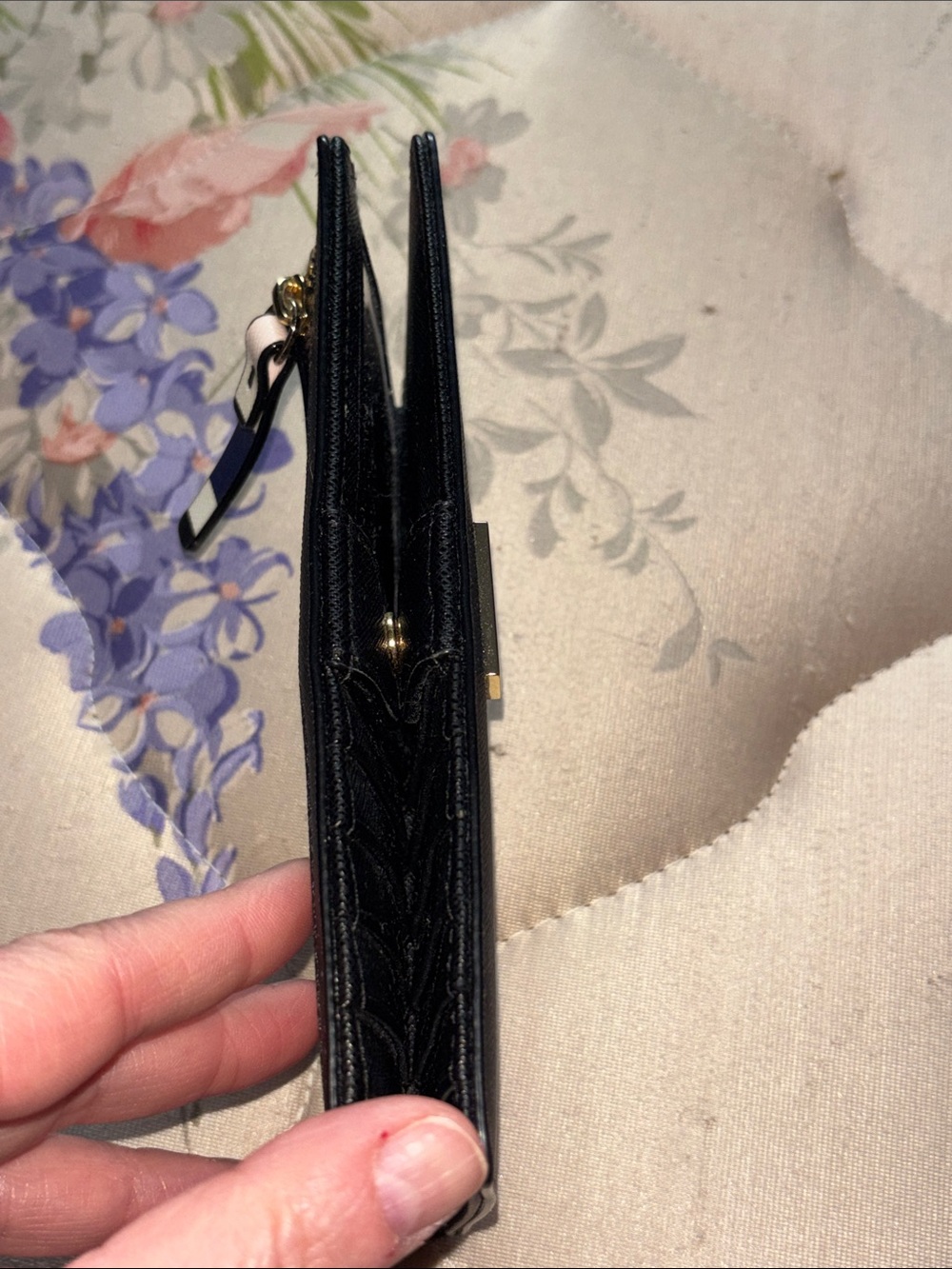 Kate Spade Striped Leather Continental Wallet Women’s Authentic - Picture 13 of 13